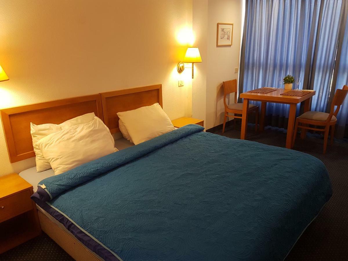 Carmel Mountain Motel Haifa Luaran gambar